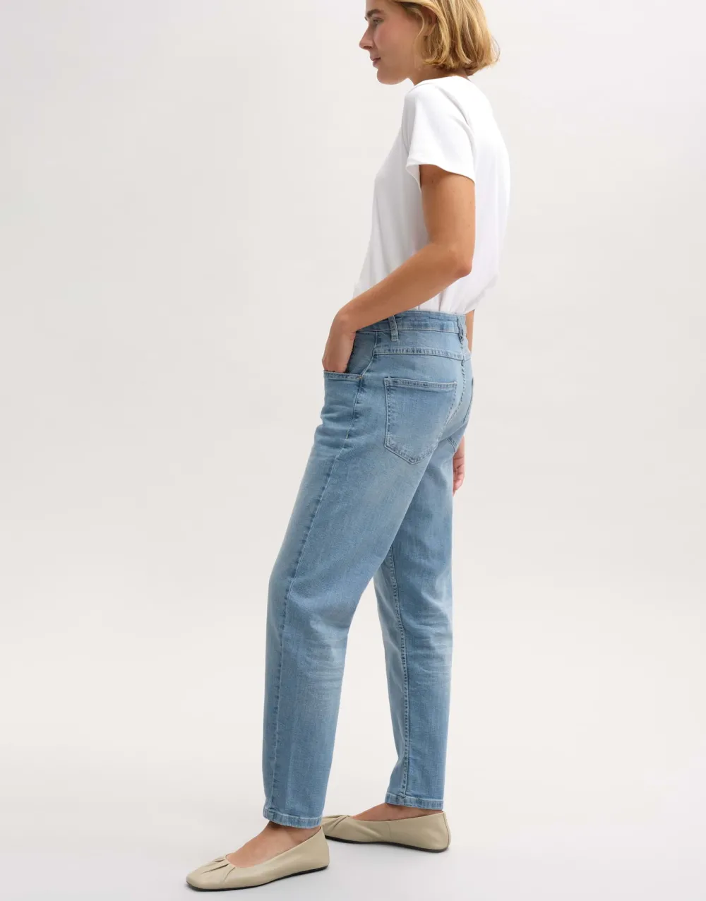 carrot_jeans_loryn_iced_4.webp OPUS Fashion Carrot Jeans Loryn Iced^ Jeans