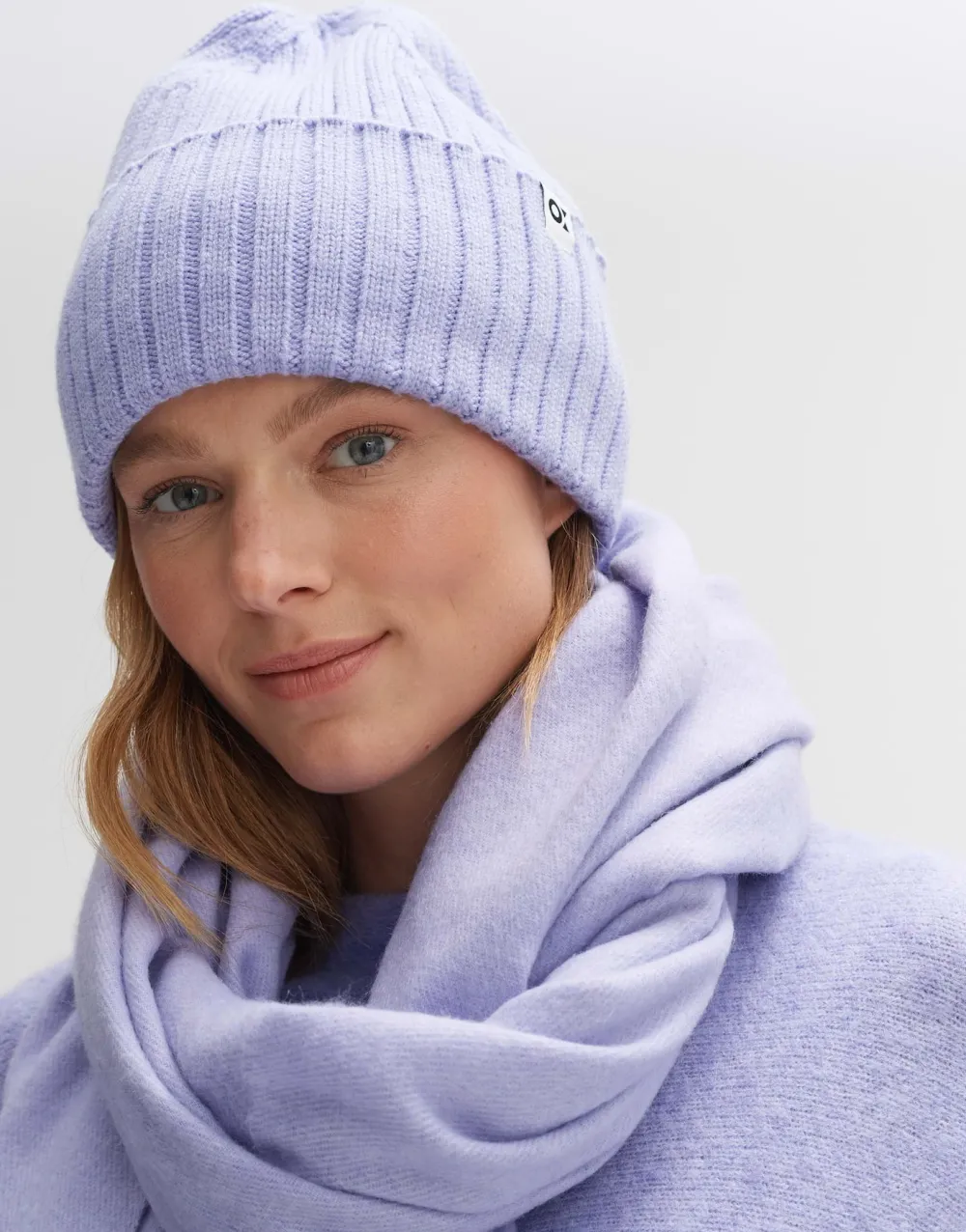 gebreide_muts_adela_cap_2.webp OPUS Fashion Gebreide Muts Adela Cap^ Accessoires