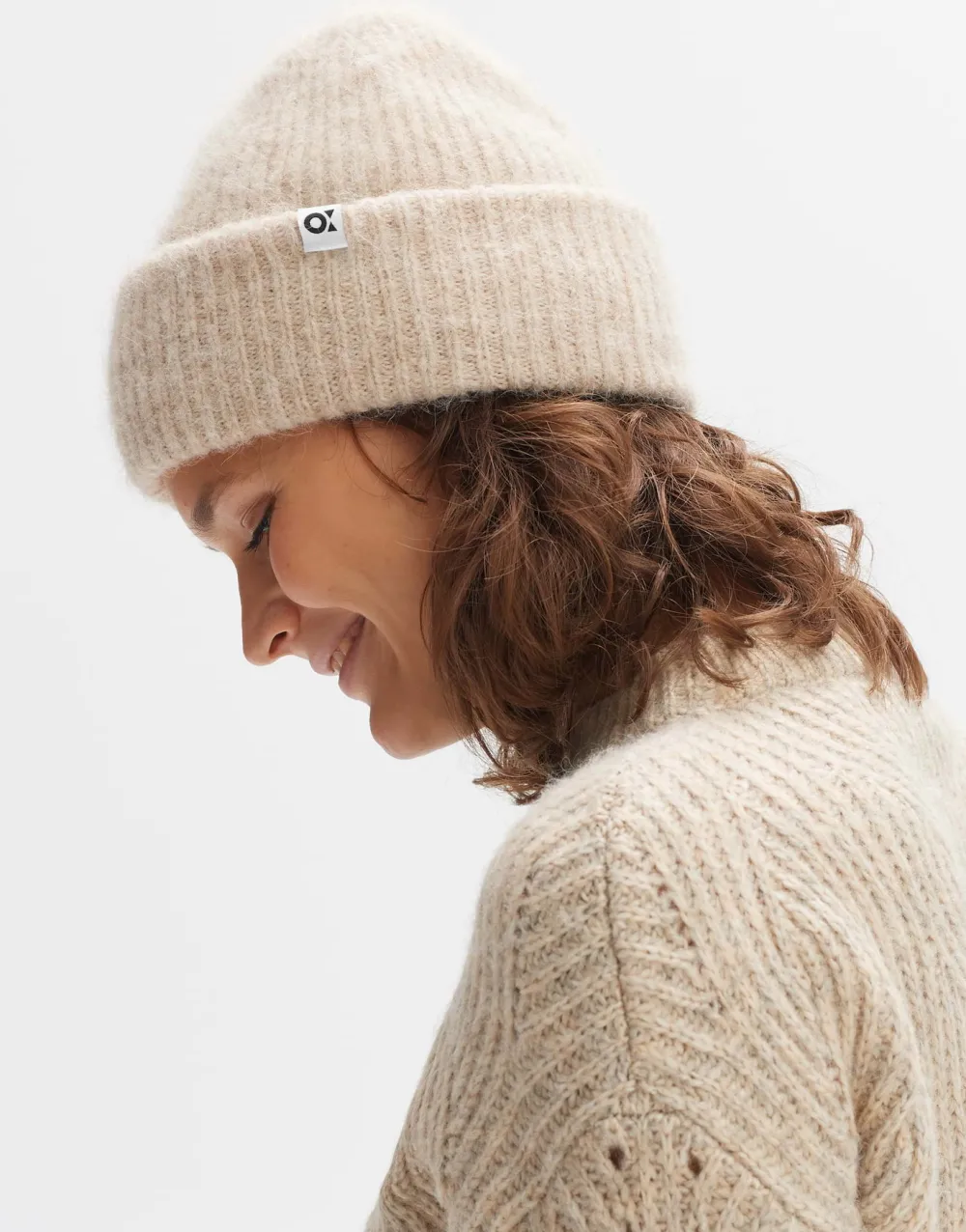 gebreide_muts_afello_cap_1.webp OPUS Fashion Gebreide Muts Afello Cap^ Accessoires