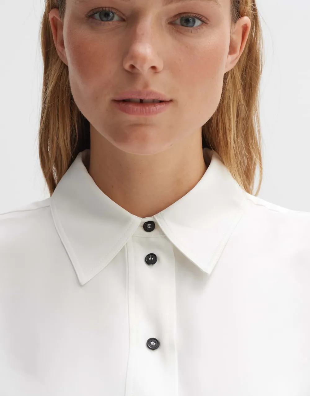 overhemdblouse_fadimi_2-1.webp OPUS Fashion Overhemdblouse Fadimi^ Blouses