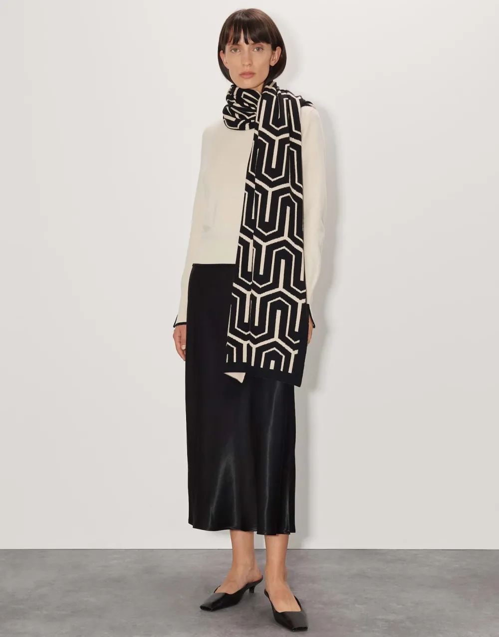 sjaal_bassu_scarf_0.webp someday Sjaal Bassu Scarf^ Accessoires